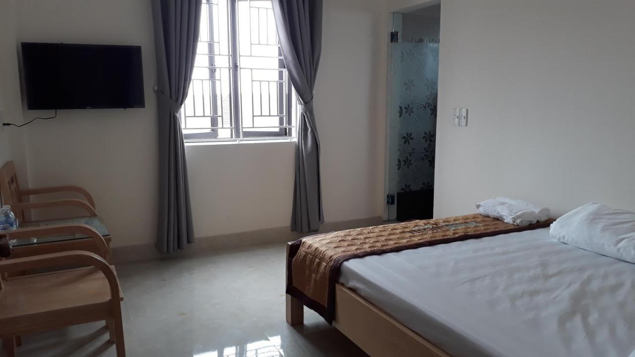 Nha Nghi Book Hotel Hoan Giap Buitenkant foto