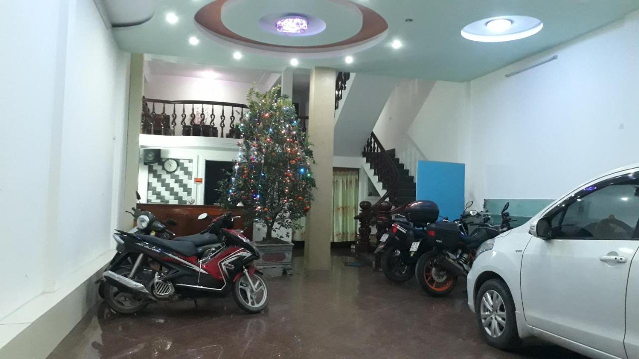 Nha Nghi Book Hotel Hoan Giap Buitenkant foto
